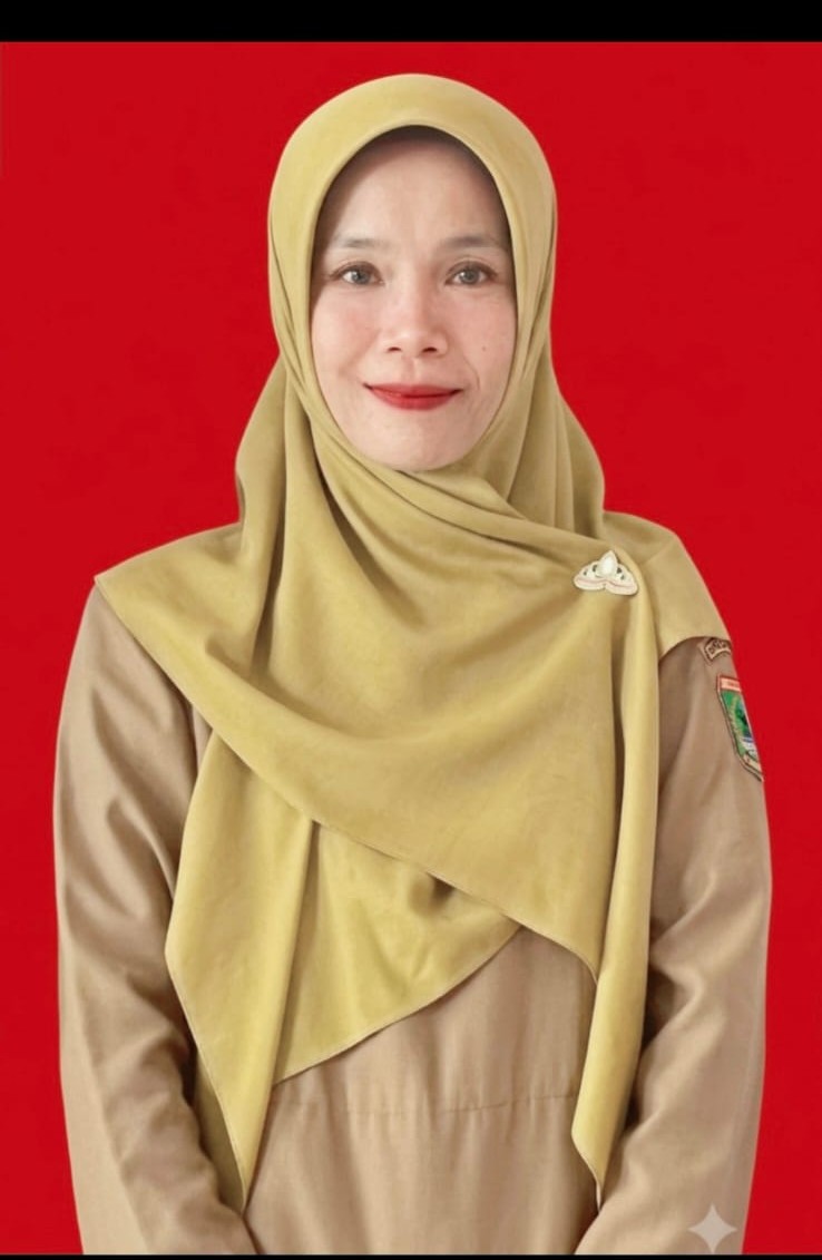 Riza Khairun Nisa, S.Pd, Gr