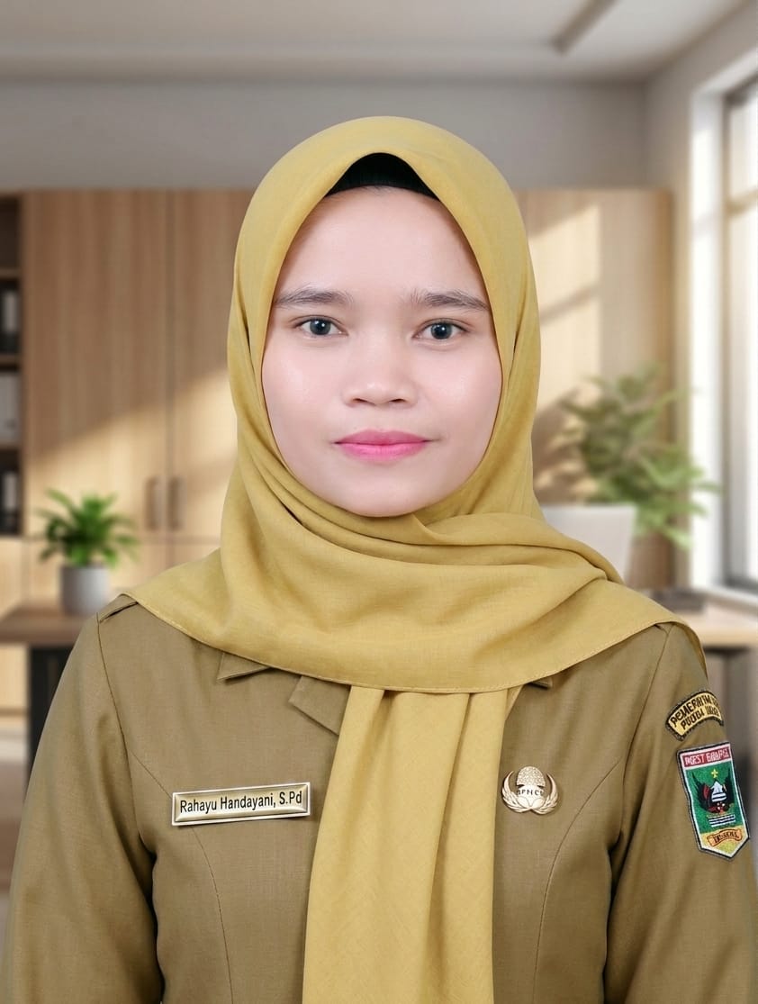 Rahayu Handayani, S.Pd, Gr