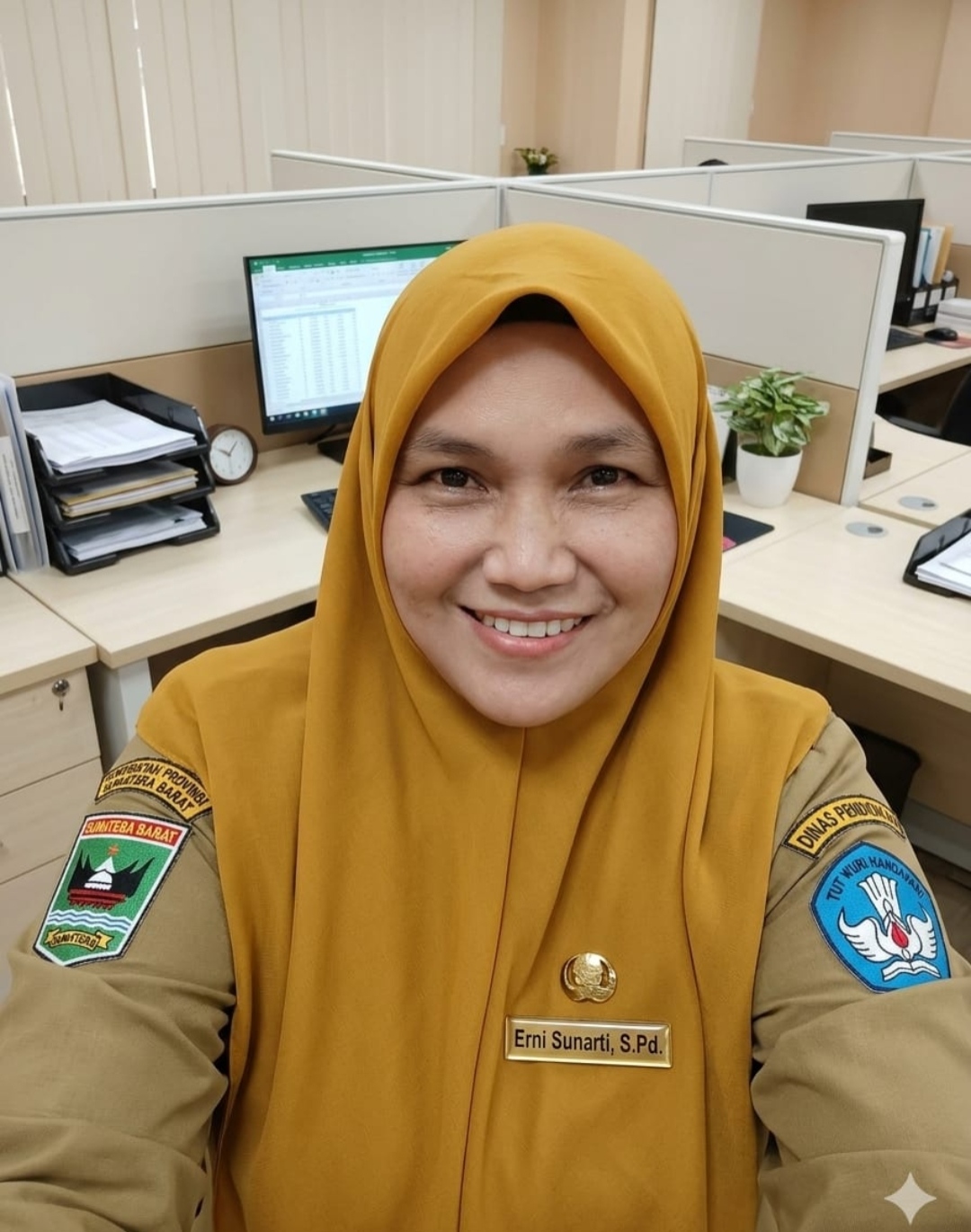 Erni Sunarti, S.Pd