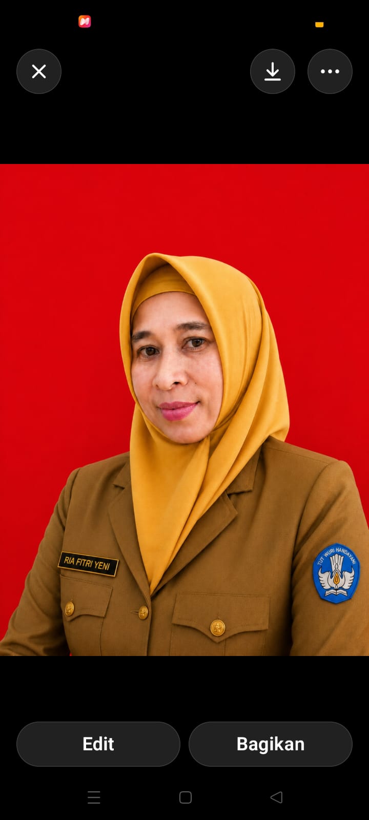 Ria Fitri Yeni