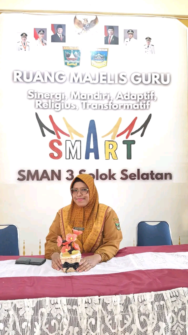 Elza Fiyanti, S.Pd, Gr